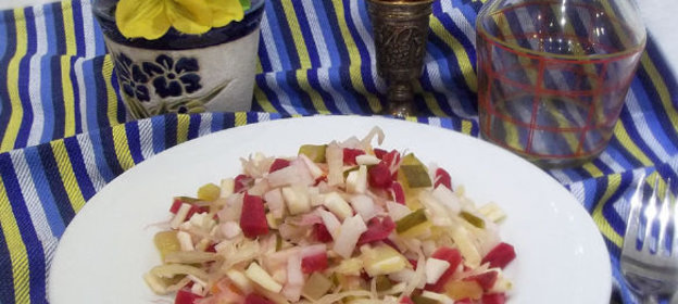 Помидоры, фаршированные хлебом и яйцами с зеленью