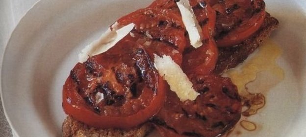 Жареные помидоры с хлебом