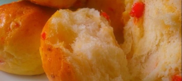 Булочки с творогом и сладким красным перцем
