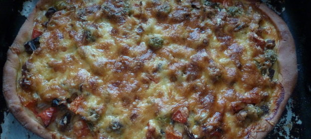 Пицца Вкуснятина