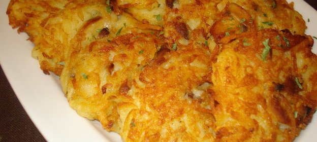 картофельные оладьи с грибами