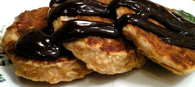 Овсяные оладьи с яблоком