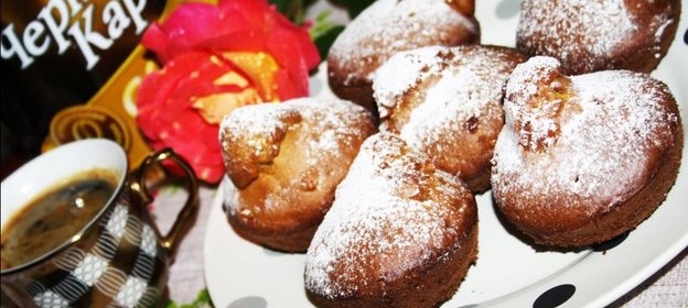 Шафрановые кексы с ананасом