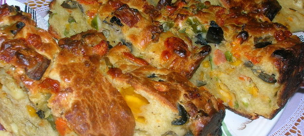 Разноцветный овощной хлеб