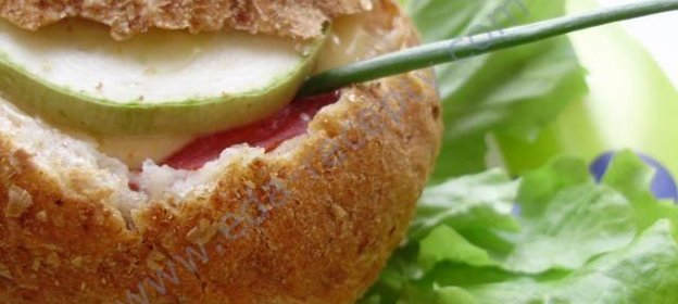 Булочки с начинкой в духовке