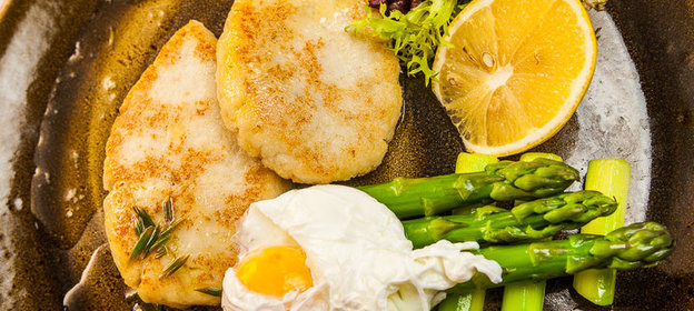 Кекс с черной смородиной