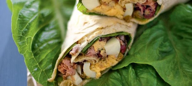 Роллы с салатом из тунца