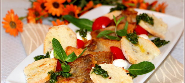 Хрустящий морской окунь с мятным соусом