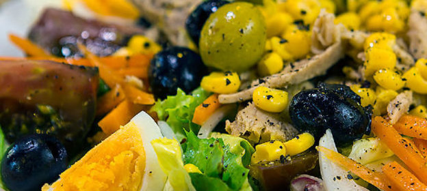 Средиземноморский салат (ensalada mediterranea)