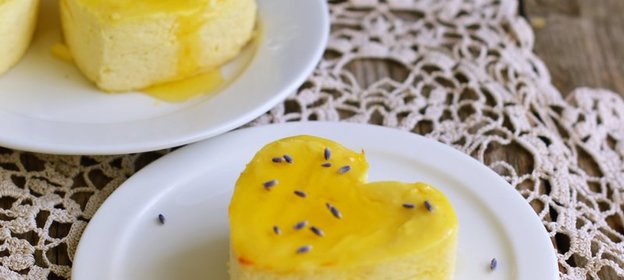 Мини запеканки с медом, лавандой и лимоном