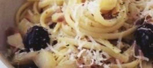 Паста (макароны) с фенхелем и оливками