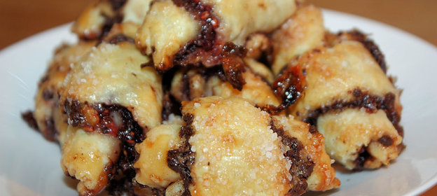 Рогалики с орехово-шоколадной начинкой