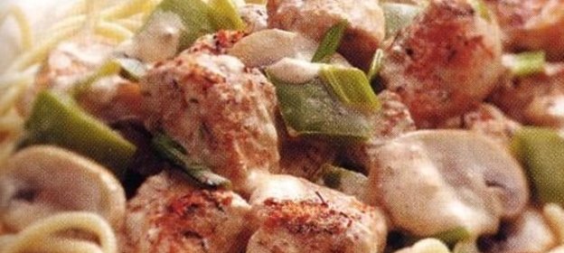 Спагетти с курицей