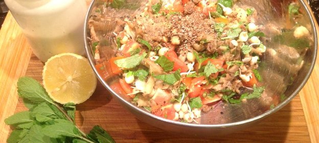 Бабагануш с проростками нута