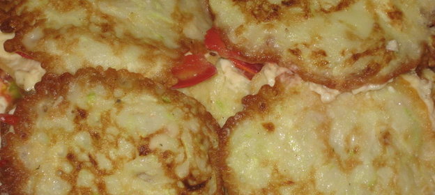 Кабачковые оладьи с начинкой