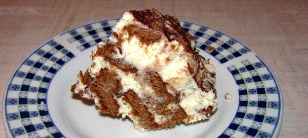 Творожный десерт с печеньем