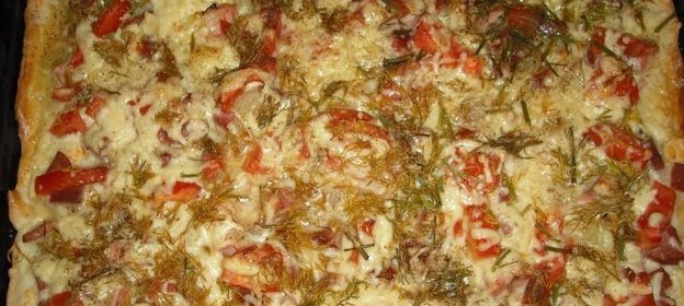 Пицца с варёной колбасой