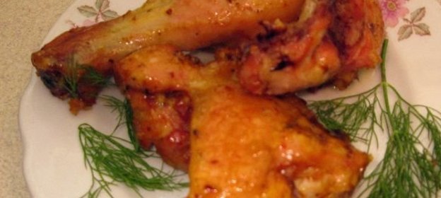 Нежная курочка, запеченная в духовке