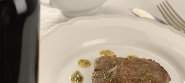 Отбивная из ягнятины в карамели