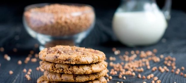 Шоколадное печенье из гречневой муки с маслом Beurre Noisette