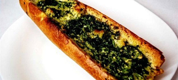Чесночный хлеб (garlic bread)