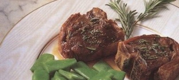 Жаркое гусь с итальянскими макаронами