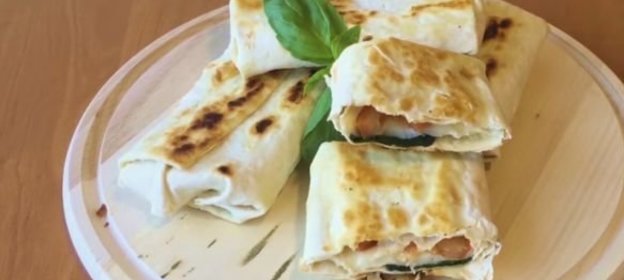 Соус томатный с грибами и чесноком