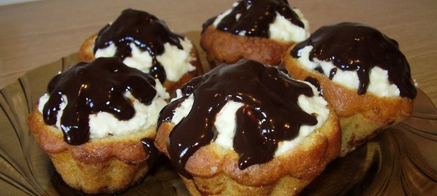 Кексы с начинкой