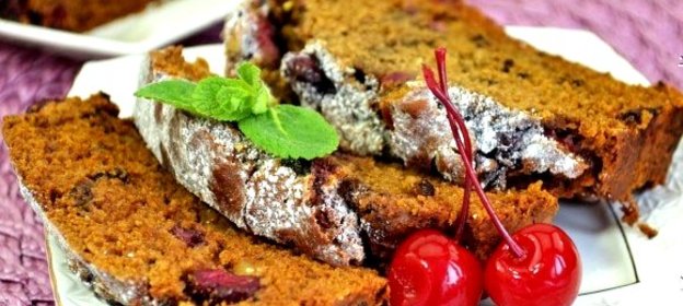 Постный кекс с вишней