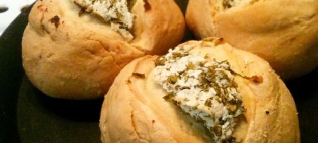 Булочки с творожной начинкой