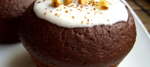 Сметанный шоколадный кекс в микроволновке