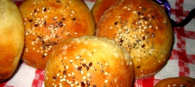 Турецкие булочки с картофелем и брынзой