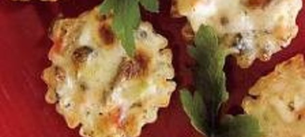 Салат из картофеля и колбасы