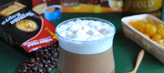 Капучино с ликером и мини–маршмеллоу