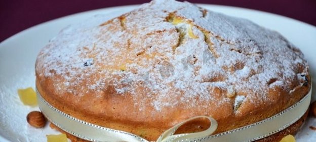 Кекс с цукатами и сухофруктами