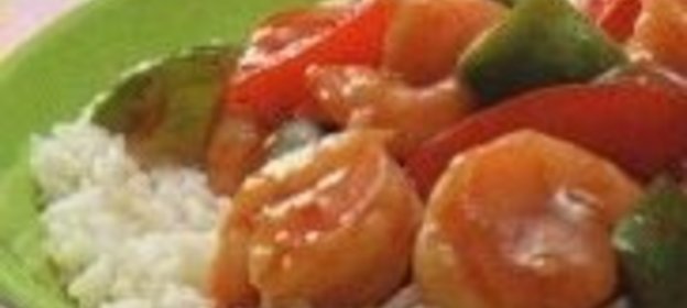 Луковая запеканка из слоеного теста