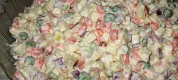 Окунь морской, или зубатка, или сом отварной с соусом