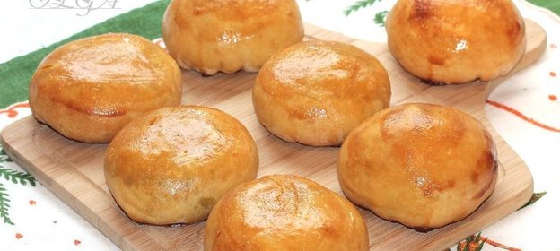 Плов с курицей в булочке