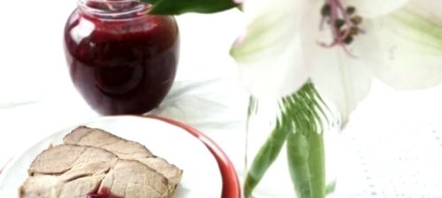 Брусничный соус