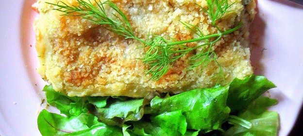 Рыбная запеканка с пюре из сельдерея