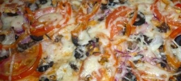 пицца пикантная с жареными грибами