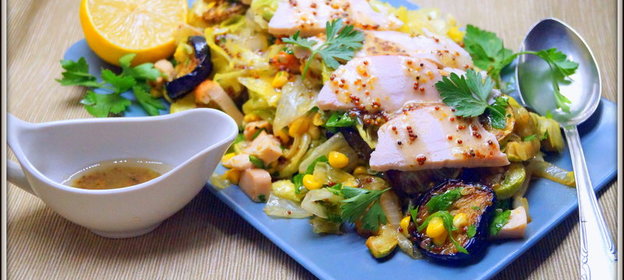 Тёплый овощной салат с курицей, самый вкусный, уж простите за столь смелое заявление