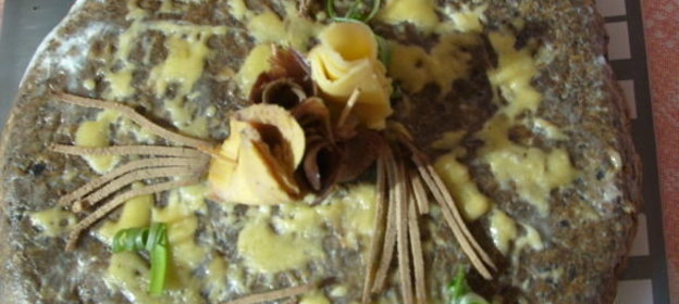 Салат с морским гребешком, яблоками и морковью