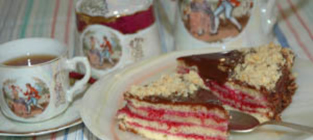 Песочный малиново-шоколадный торт