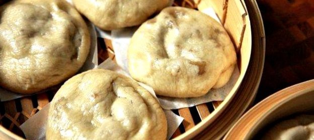 Булочки со свининой