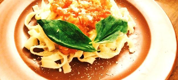 Паста со свежими помидорами