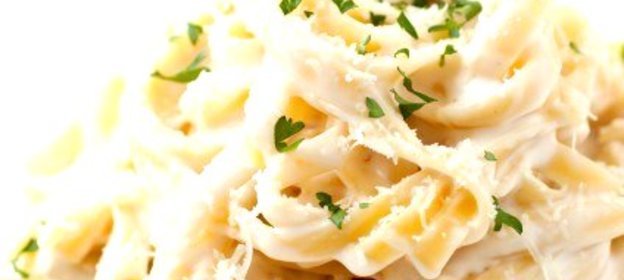 Соус альфредо с пармезаном