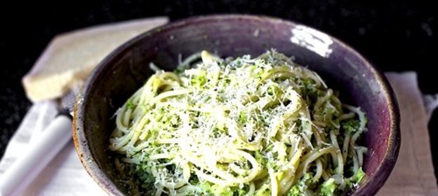 Спагетти с брокколи