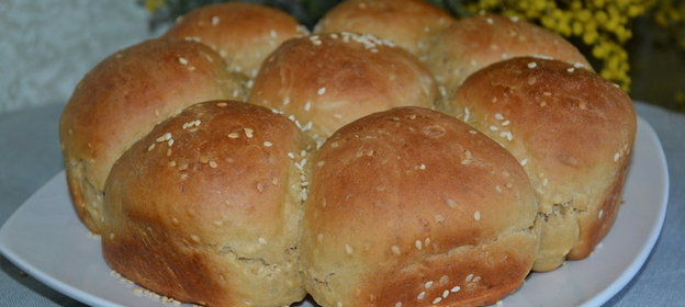 Булочки на сырном маринаде с кунжутом