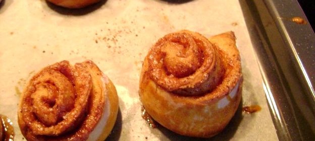 Булочки с корицей